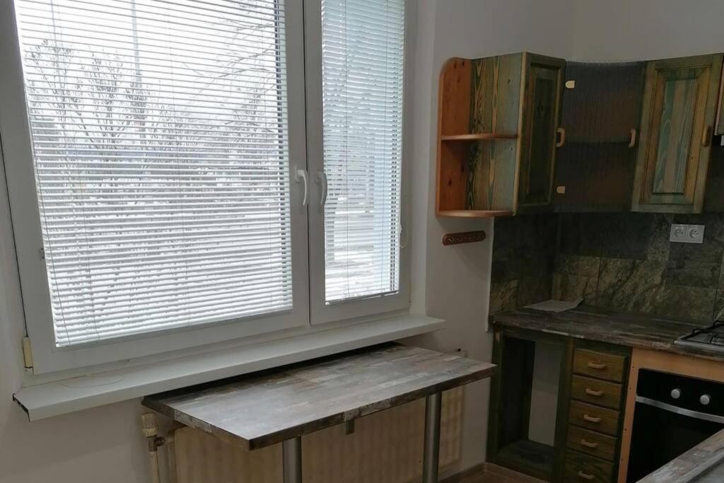 Apartman Blizko Hlavnej Stanice A Centra Mesta Bártfa Kültér fotó
